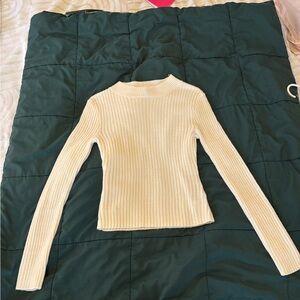 H&M Cream Ribbed Knit Top
